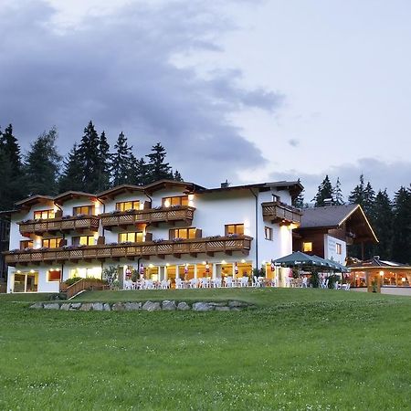 Familienhotel Moos-Alm Lienz Eksteriør bilde