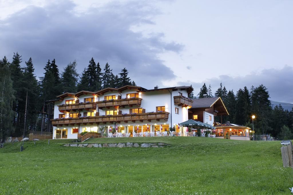 Familienhotel Moos-Alm Lienz Eksteriør bilde