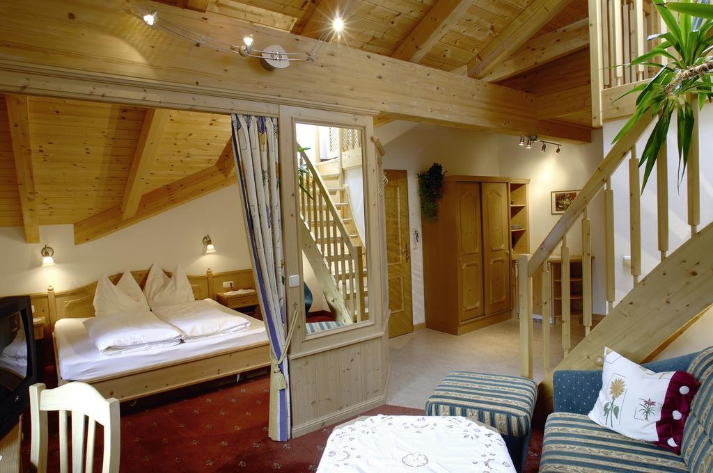 Familienhotel Moos-Alm Lienz Rom bilde